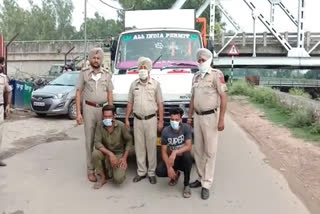 Kiratpur police arrested youths who snatched Tata 407 along with their vehicle