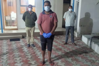 Narcotis squard of Delhi arrested hemp smuggler in Outer District