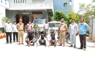 bike robbery gang is arrested in jangaon district