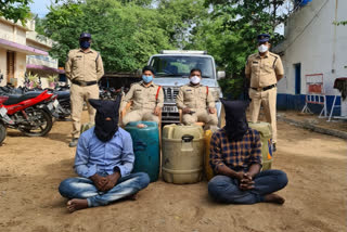 diesel theft from buses by two people caught by jammalamadugu police