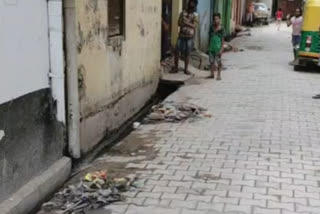 Chandan Hola village people were in trouble due to the garbage rotting in the streets for many days