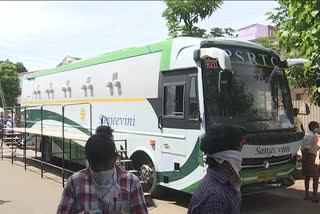 Shortage of corona diagnostic kits in Sanjeevani bus at rajamahendravaram