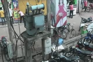 electric-transformer-in-dangerous-condition-for-people-in-jajpur