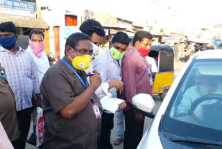 kumurambheem kagaz nagar municipal commissioner fined the people who were without wearing mask