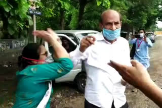 Women beaten DDA officer in Rohini Sector 24