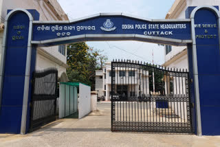 corona fight in odisha, lockdown rule violation, lockdown update, rule breakers in odisha, case registered for lockdown rule violation, police headquarter, cuttack latest news, ରାଜ୍ୟରେ କୋରୋନା ମୁକାବିଲା, ତାଲାବନ୍ଦ ନିୟମ ଉଲଙ୍ଘନ, ତାଲାବନ୍ଦ ଅପଡେଟ, ରାଜ୍ୟରେ ଅମାନିଆଙ୍କ ରାଜ, ତାଲାବନ୍ଦ ନିୟମ ଉଲଙ୍ଘନ ନେଇ ମାମଲା ରୁଜୁ, ପୋଲିସ ମୁଖ୍ୟାଳୟ, କଟକ ଲାଟେଷ୍ଟ ନ୍ୟୁଜ୍‌