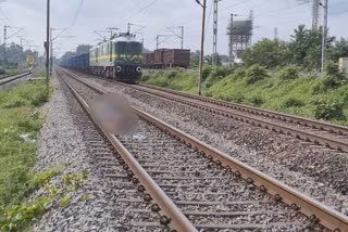 two dead body recoverd from jharsuguda belpahad railway track