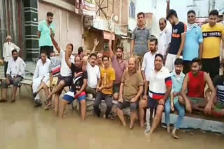 youth died after falling into pit due to water logging in fatehabad