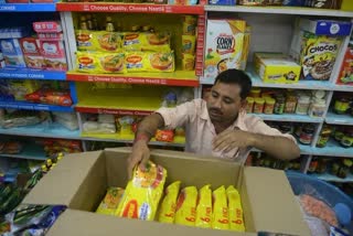 Indias Retail Trade Loses Rs 15 Lakh Crore in 100 Days