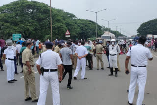Locals agitation by blocking national highway in andal