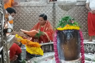 BJP leader Uma Bharti visited Ujjain's Mahakaleshwar temple