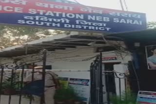Four minors arrested with 8 mobile phones in Neb Sarai Police