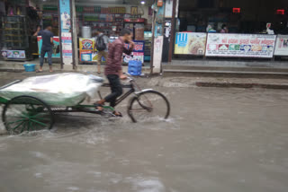 Water logging on Ratia and Batra road of Sangam Vihar after rain