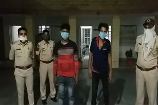 police patrol at night, rajasthan police, पुलिस कांस्टेबल पर पत्थर से हमला