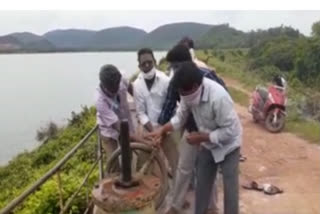 water releaseing from pampa reservoir in east godavari dst