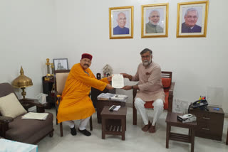 cabinet minister satpal maharaj met Union Tourism Minister Prahlad Patel