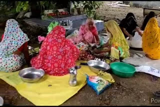 Villagers built garden kitchen to wish good rain