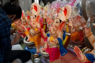 Ganpati idols