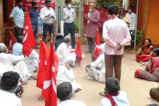 Protest by Farmers' Union of Karnataka