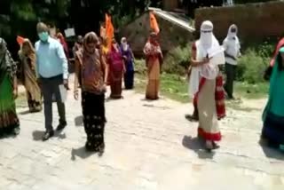 Anganwadi workers demonstrated, धौलपुर न्यूज