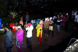 queue for corona tests at vijayawada