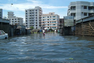 Flood causes havoc in 10 Bihar districts