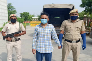 parol released criminal arrested by mohan garden police