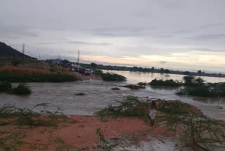 heavy rain in anantapur dst urvakonda and vidapanakallu mandal