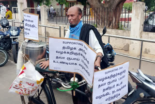 Tamil Nadu lawyer sells tea