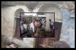 house collapsed in mogalavalli