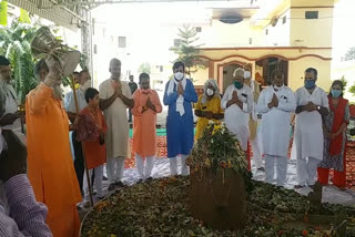 MP Naib Saini worshiped nag panchami and Jyotirlingas at Thaneshwar temple in kurukshetra