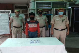 Hazrat Nizamuddin police arrested a miscreant with many names