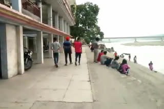 people on yamuna coast