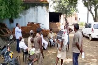 Dead body of person found in closed house in bokaro