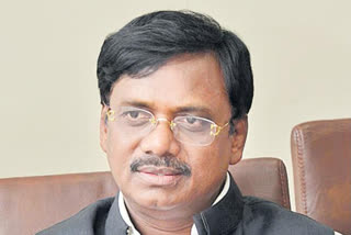 ex mp Vivek Venkataswamy demanded that Singareni give lockdown to employees