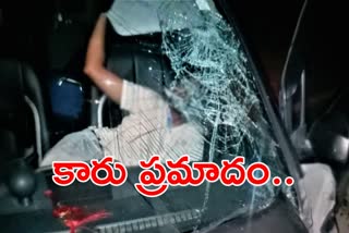 car-and-lorry-collapsed-at-jadcherla-in-mahaboobnagar-district