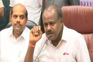 kumaraswamy slams bjp congress over alleged covid equipment purchase 'irregularities'