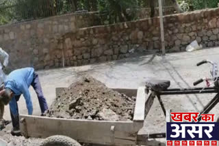 mehrauli main road repaired by south delhi municipal corporation