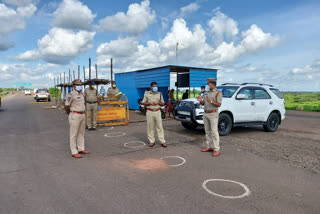 sangareddy sp chandrashekharreddy visit madigi checkpost