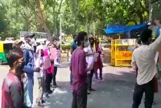 AISA student leaders protest outside MHRD in delhi