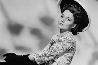 Oscar-winner Olivia de Havilland passes away at 104