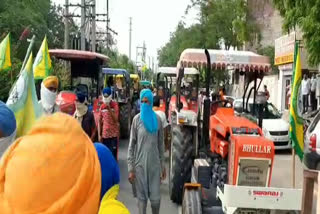 Farmer outfits again stage tractor protests in bathinda