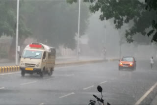 Various areas flooded in Patna after heavy rains