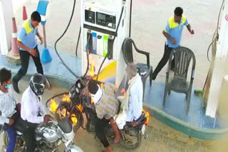 Chhattisgarh biker catches fire