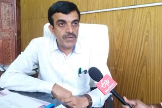 Dr. Satish, District Inspector of Hassan