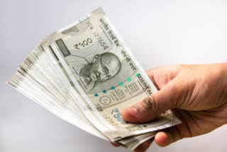 सरकार का ईएसआईसी योजना के तहत प्रसूति खर्च बढ़ाकर 7,500 रुपये करने का प्रस्ताव