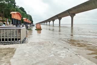 water level of ganga recorded decrease of 17 cm in Patna