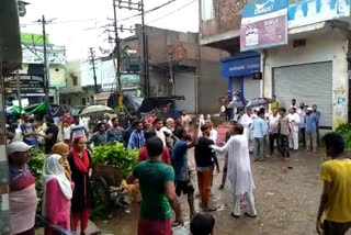 stone pelting between two sides in Bijnor