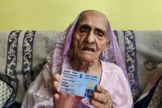 117-yr-old woman