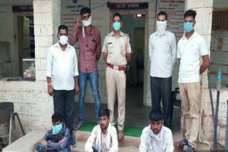 स्मैक तस्कर गिरफ्तार, Smack smuggler arrested